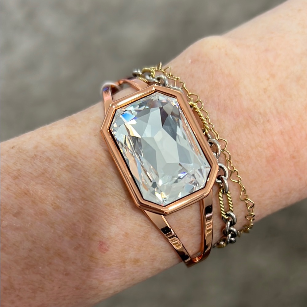 Rose Gold Bracelet with clear rhinestone